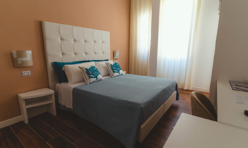 room2-03